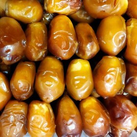 تصویر 1 از خرما رطب تازه با بسته بندی لوکس انتخابی شایسته برای مهمانی های شم